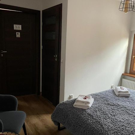 Miodosytnia Hotel Chwarszczany Buitenkant foto