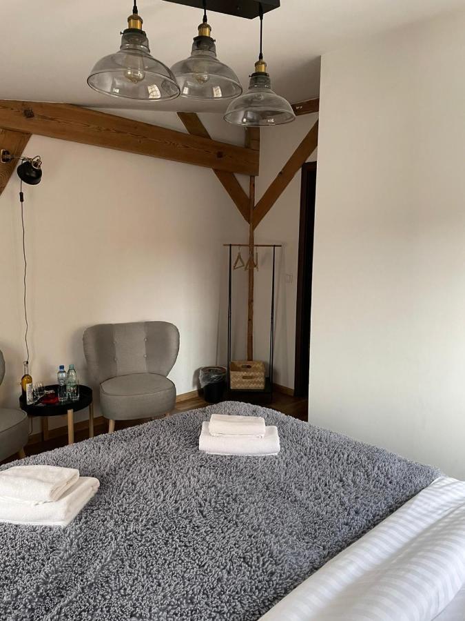 Miodosytnia Hotel Chwarszczany Buitenkant foto