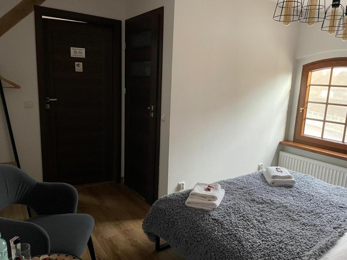 Miodosytnia Hotel Chwarszczany Buitenkant foto